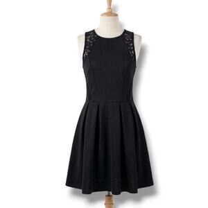Shop the Trends women's Black Lace Accent Pleated Skater Dress xs